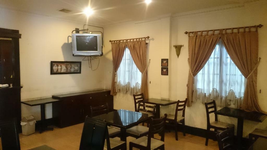 Hotel Citi International Palang Merah Medan Exterior photo